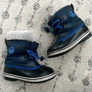 ✖️SOLD✖️Sorel Boys Snow Boots Yoot Pac